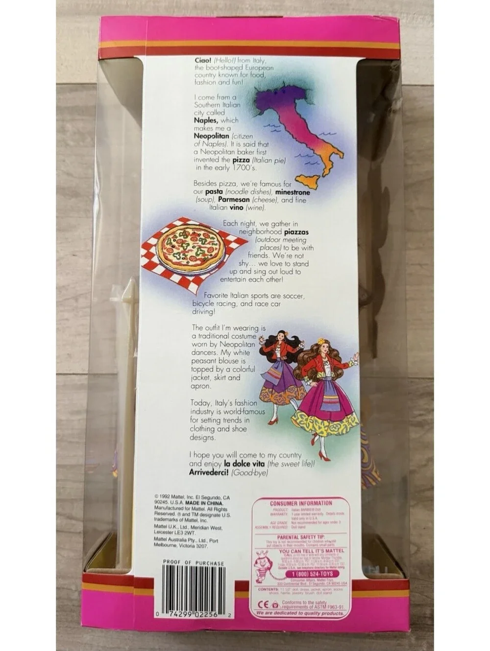 Barbie Italian Collector Edition Dolls of the World 1992 #2256